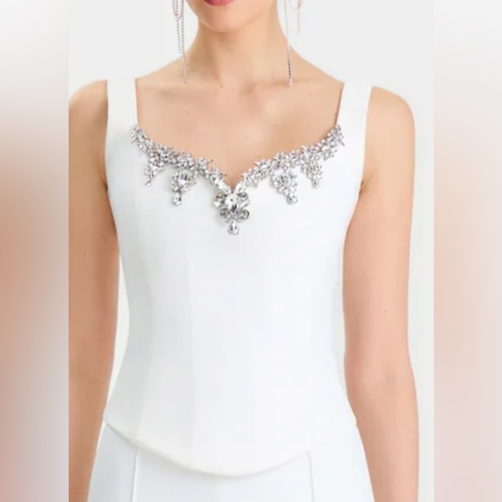 Nadine Merabi Bree white top new size 2